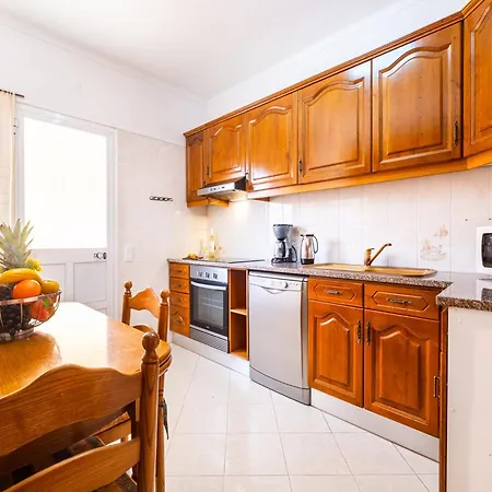 Villa In Albufeira Near Town Center Villa Albufeira